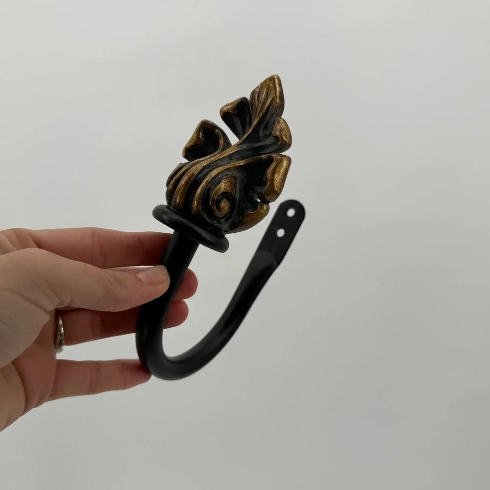 Set of 4 Vintage Style Acanthus Leaf Curtain Tieback Hooks Bronze Black Metal